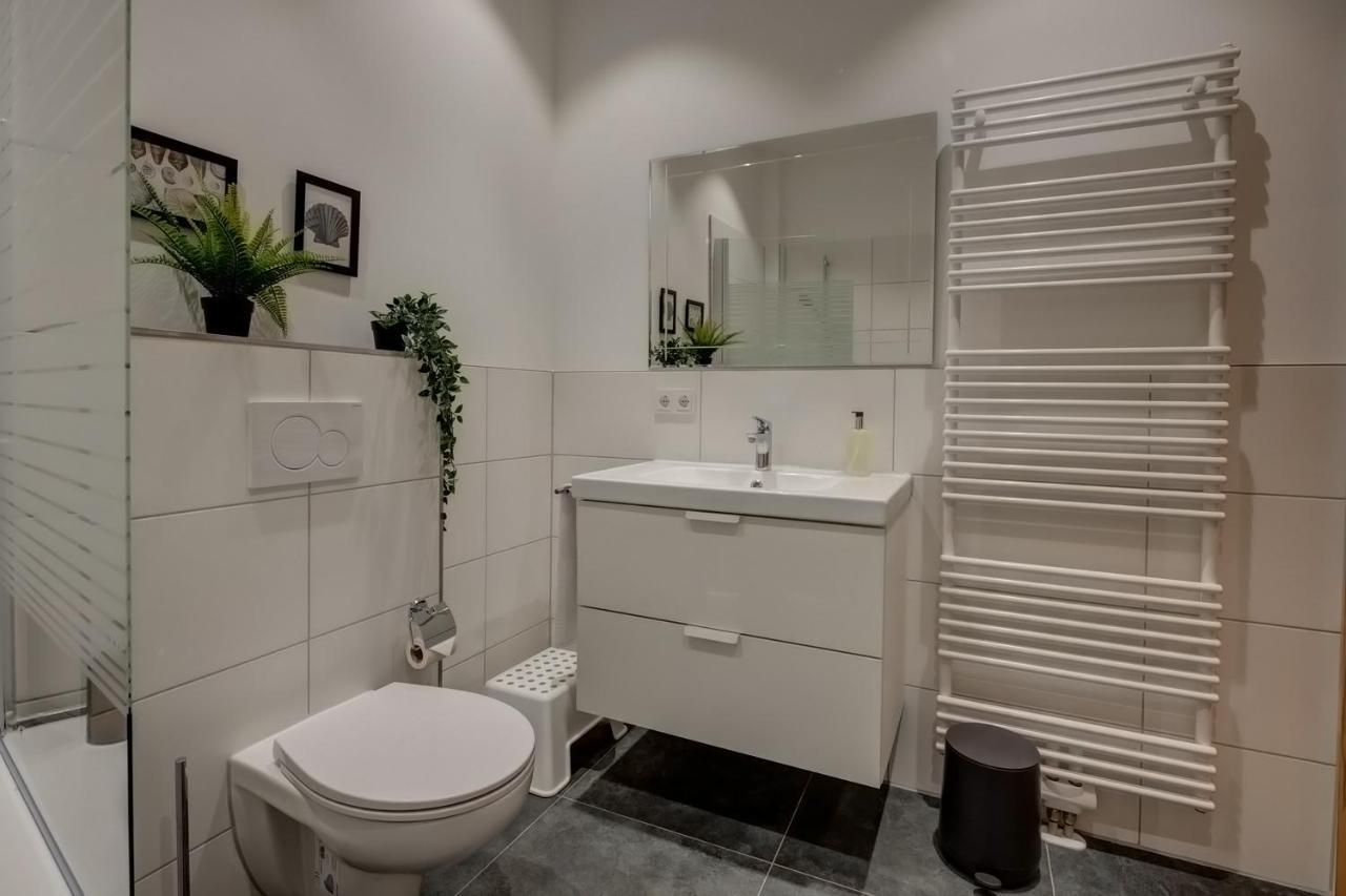 Kaza Guesthouse, Centrally Located 2 & 3 Bedroom Apartments In Augsburg Exteriér fotografie