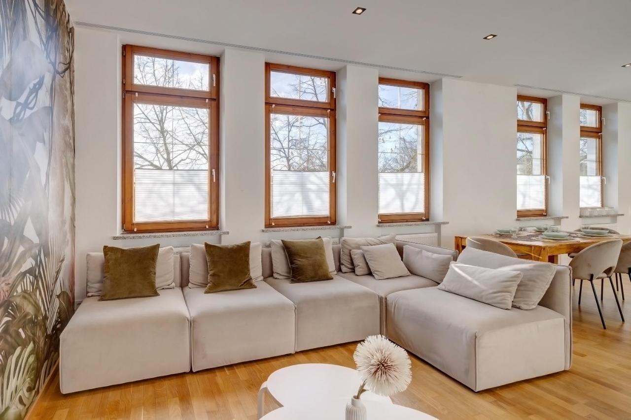 Kaza Guesthouse, Centrally Located 2 & 3 Bedroom Apartments In Augsburg Exteriér fotografie