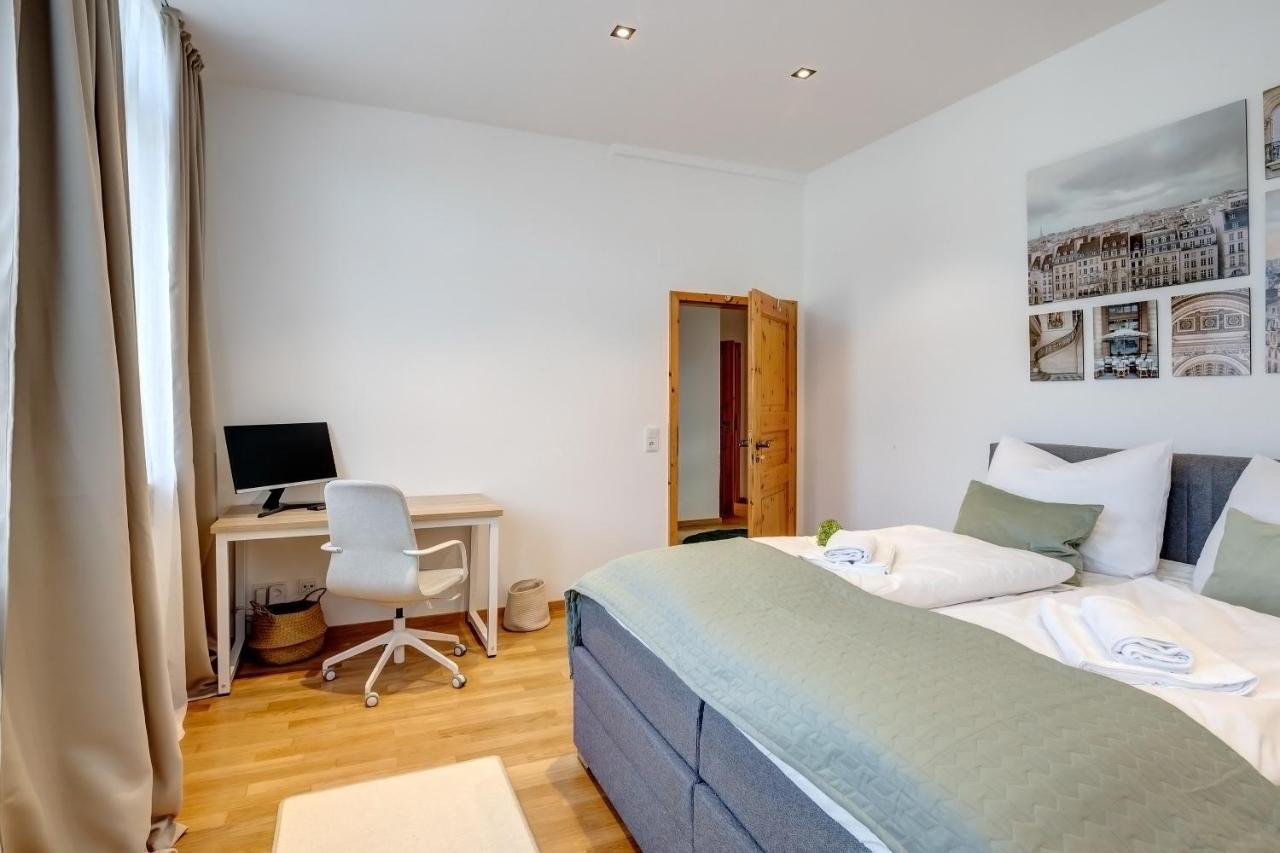 Kaza Guesthouse, Centrally Located 2 & 3 Bedroom Apartments In Augsburg Exteriér fotografie