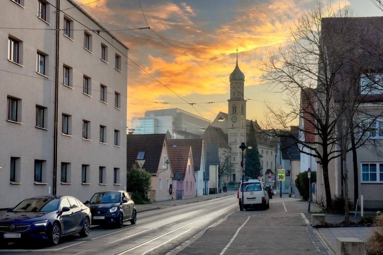 Kaza Guesthouse, Centrally Located 2 & 3 Bedroom Apartments In Augsburg Exteriér fotografie