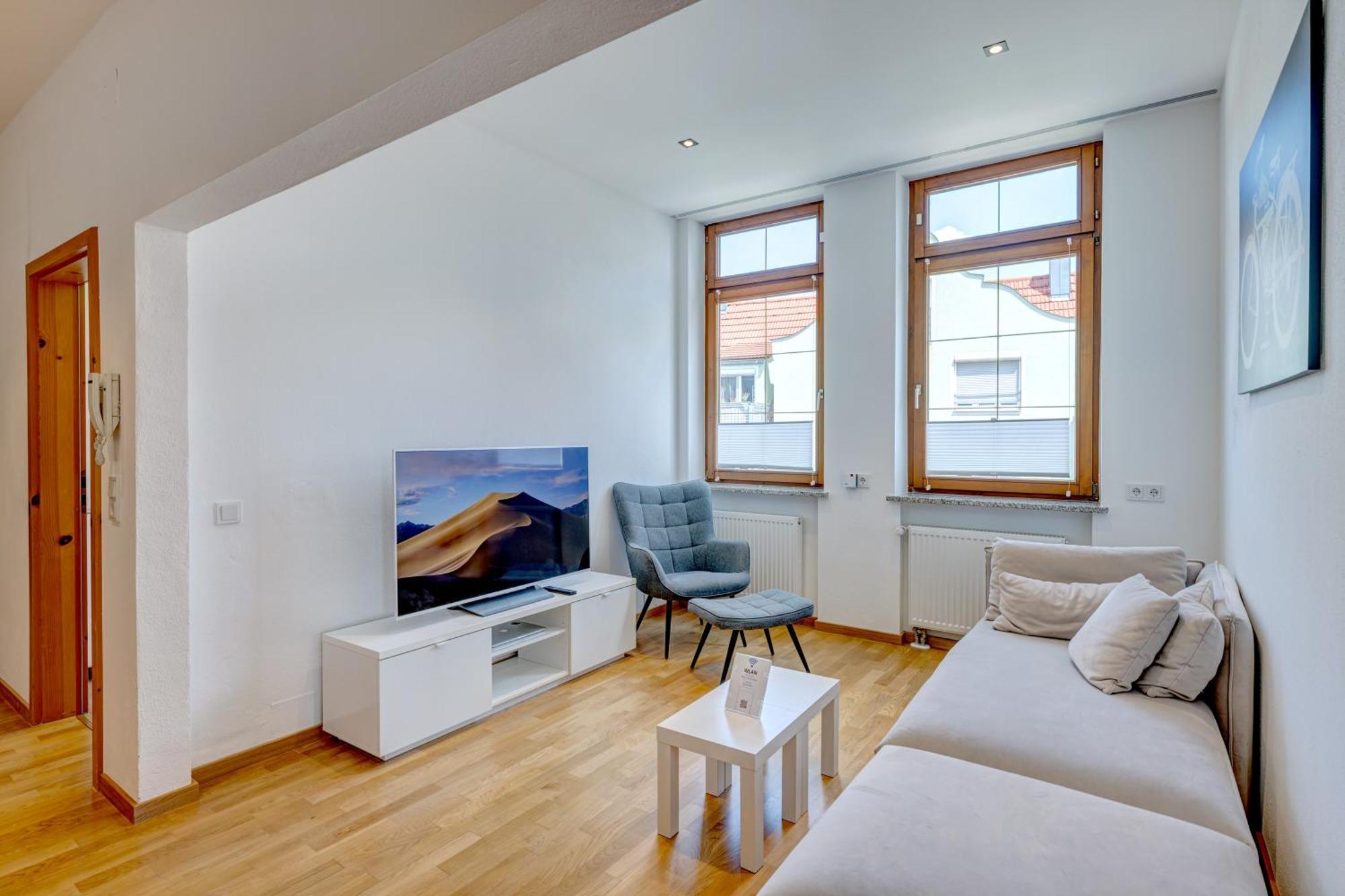 Kaza Guesthouse, Centrally Located 2 & 3 Bedroom Apartments In Augsburg Exteriér fotografie